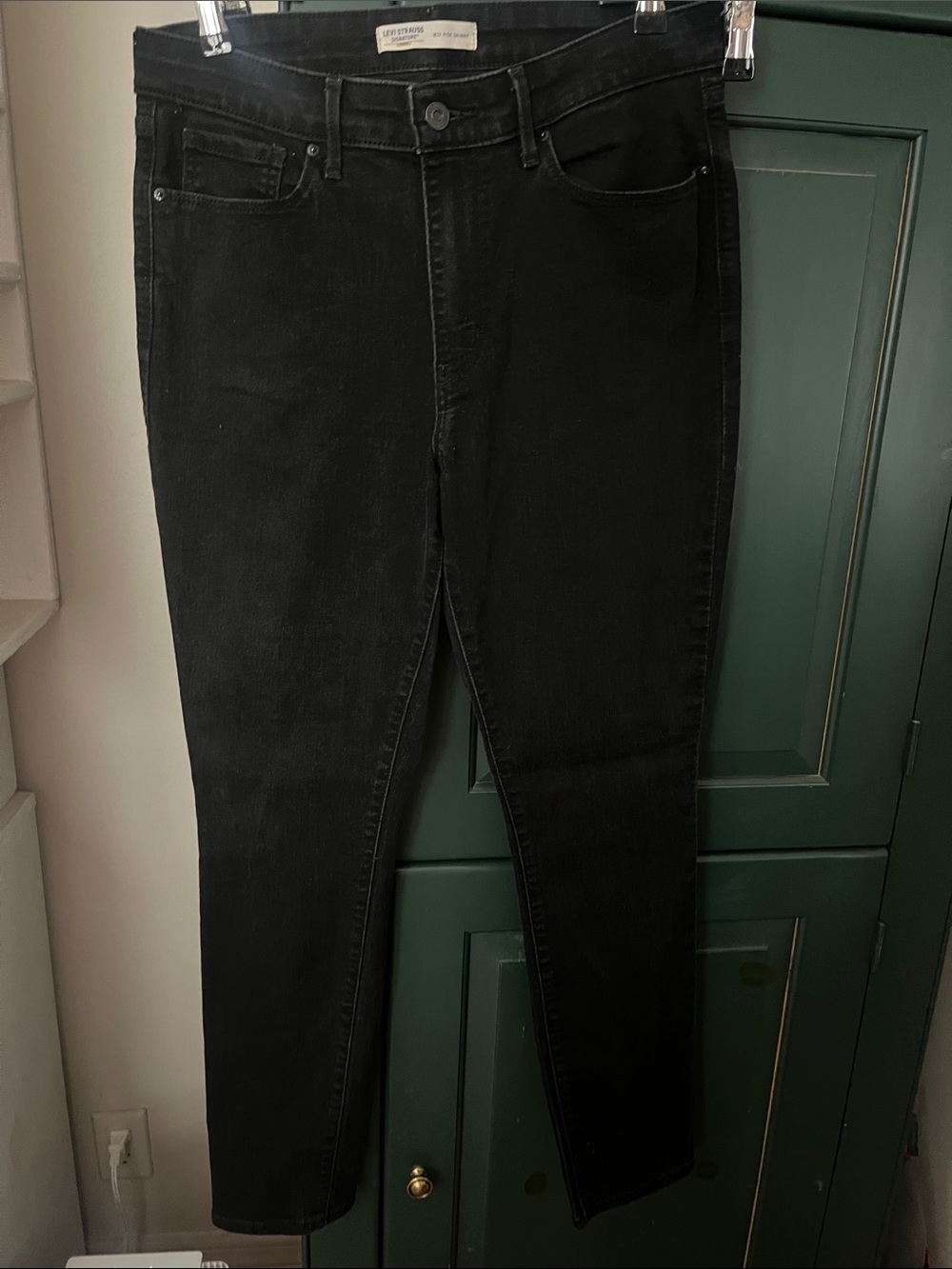 Levi's Black Women's Skinny Jeans - High Rise